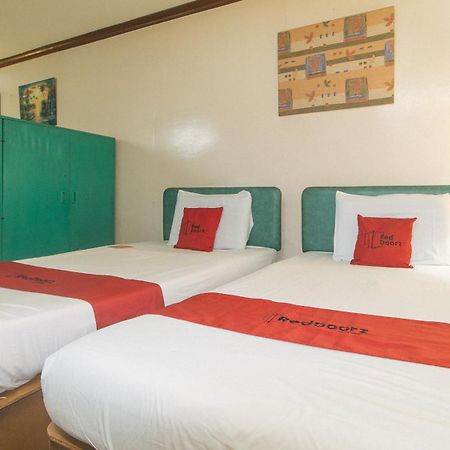 Reddoorz At Broadway Court Apartelle Quezon City Esterno foto