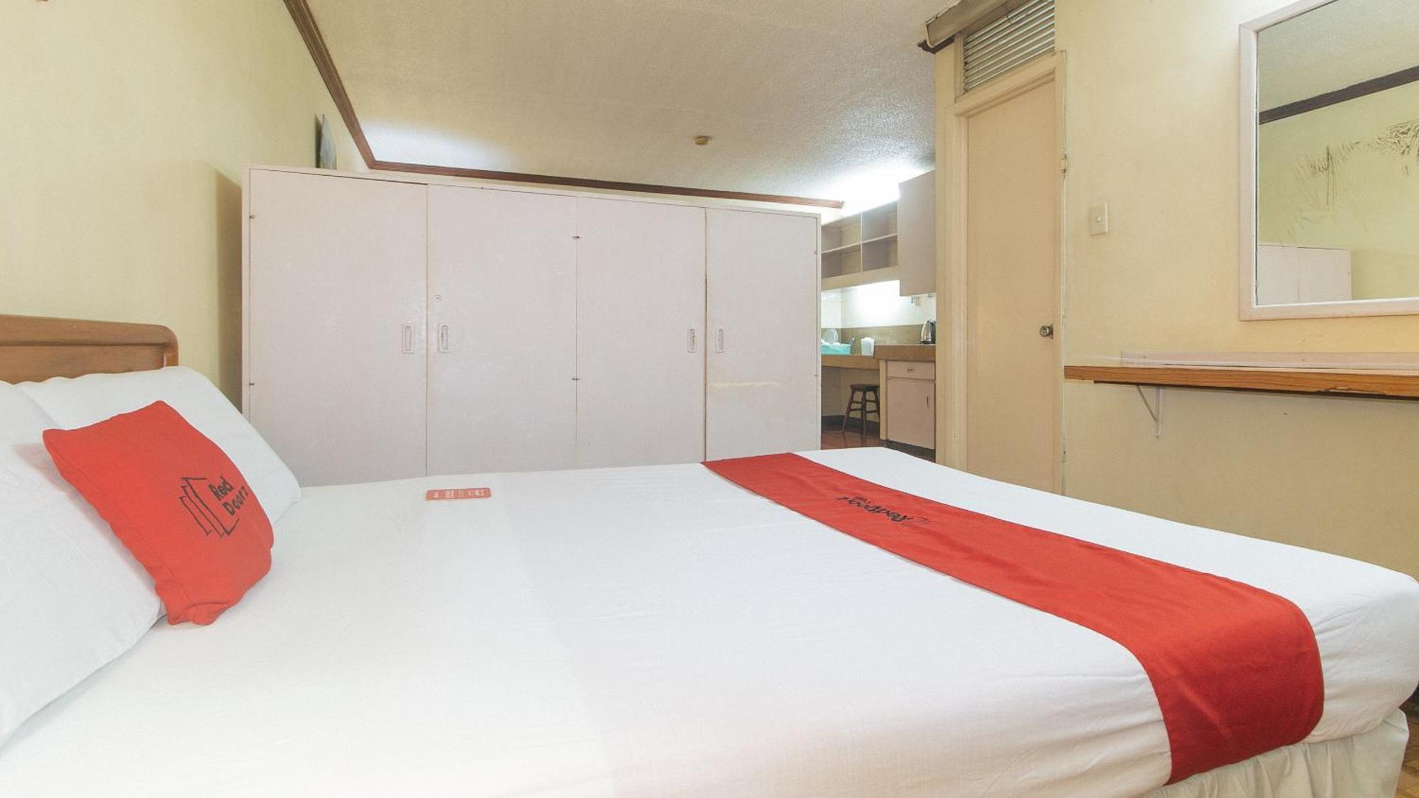 Reddoorz At Broadway Court Apartelle Quezon City Esterno foto