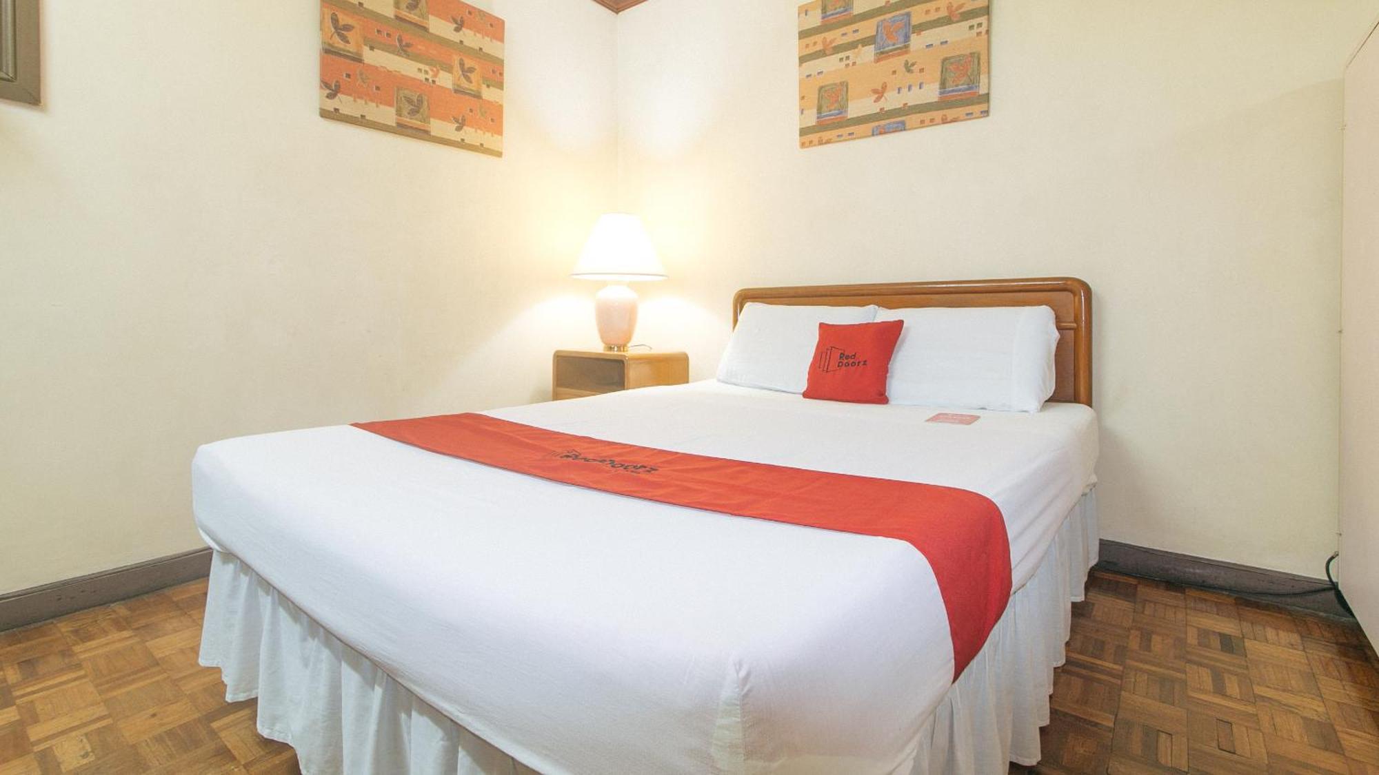 Reddoorz At Broadway Court Apartelle Quezon City Esterno foto