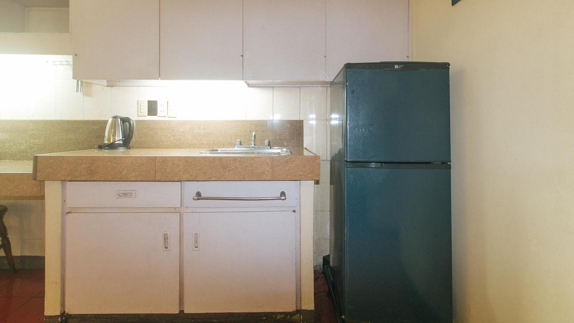 Reddoorz At Broadway Court Apartelle Quezon City Esterno foto