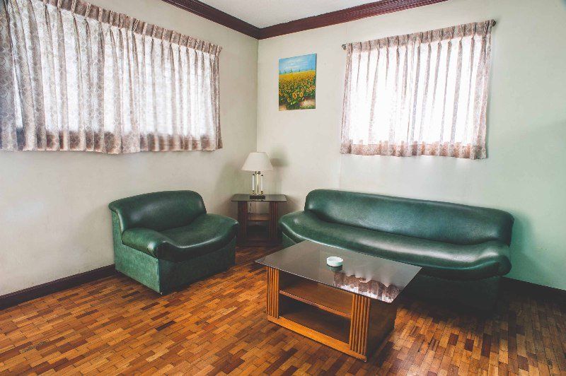 Reddoorz At Broadway Court Apartelle Quezon City Esterno foto